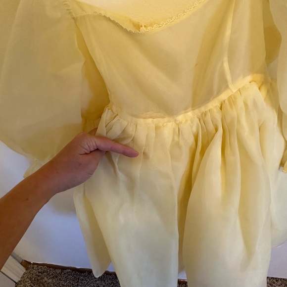 Selkie Yellow Dress with Lace Detail - Picture 6 of 7